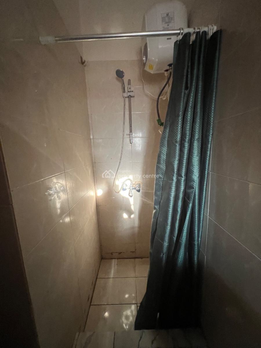 Spacious 3 Bedroom Apartment, Lbs Estate, Olokonla, Ajah, Lagos, Flat / Apartment for Rent