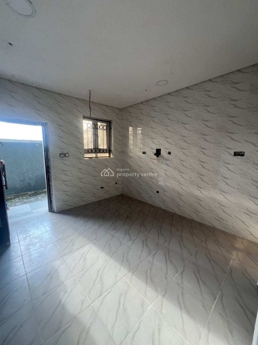 Spacious Self Compound 4 Bedroom Terrace Detached Duplex, Lbs Estate, Olokonla, Ajah, Lagos, Terraced Duplex for Rent