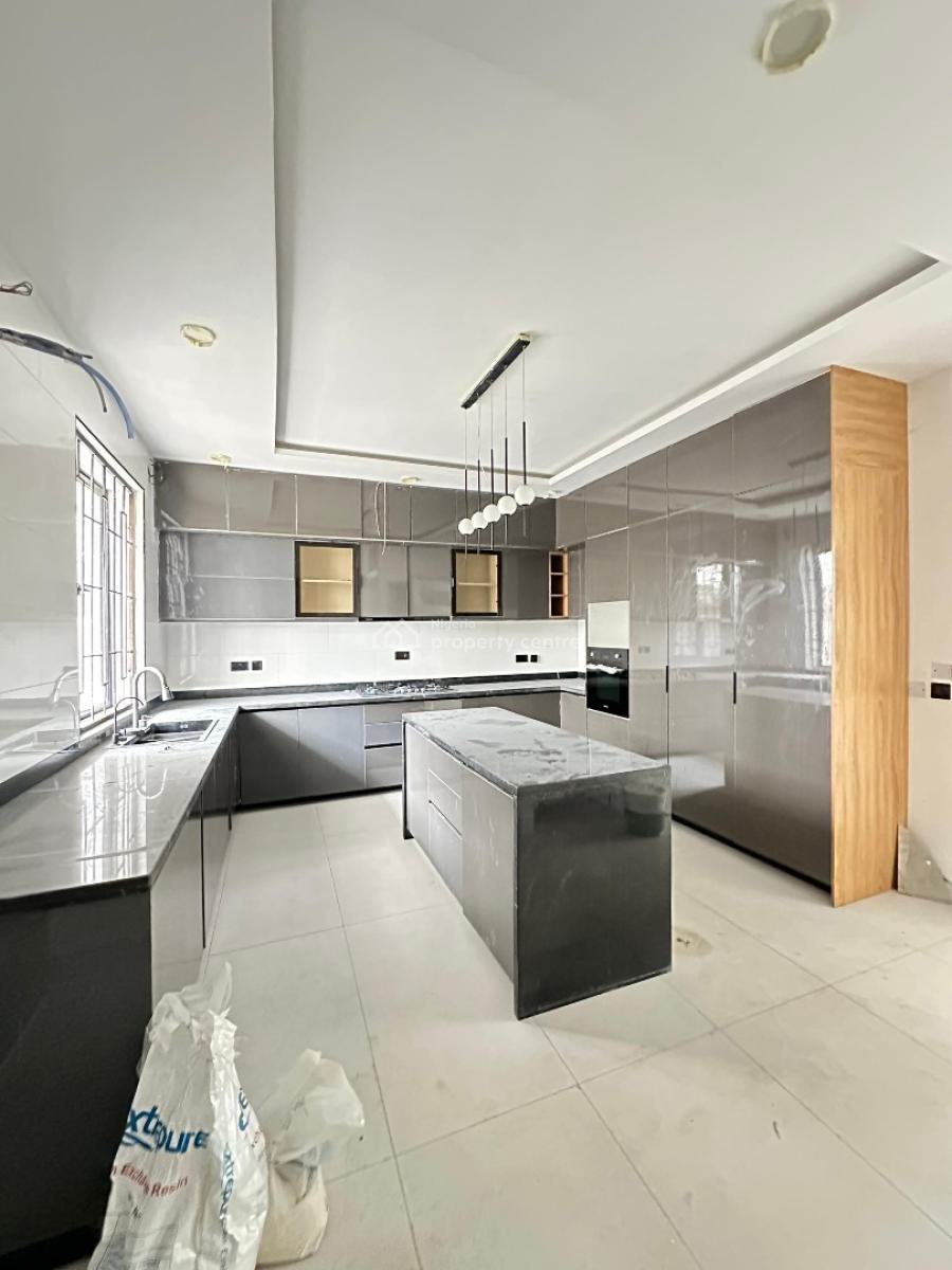 Exquisite 5 Bedroom Duplex with a Pool,cinema,and Bq, Lekki Phase 1, Lekki, Lagos, House for Sale