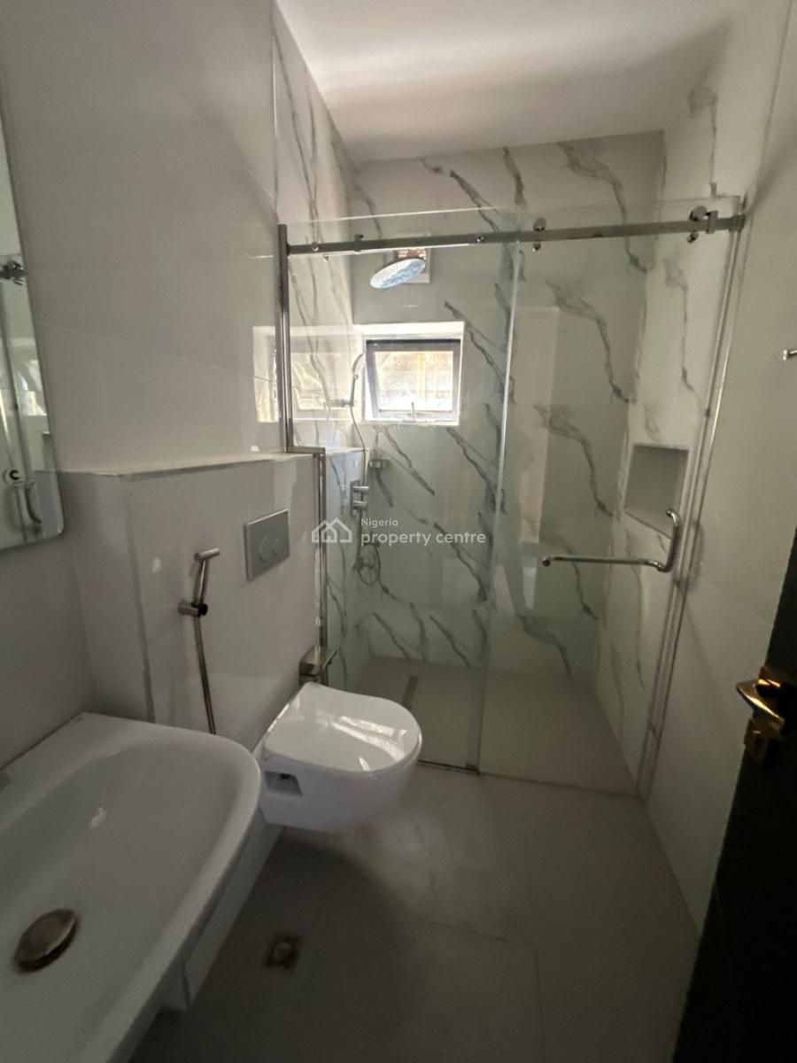 Luxurious 4 Bedrooms Terrace, Guzape District, Abuja, Terraced Duplex for Sale