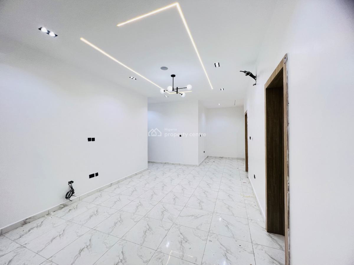 2bedroom Flat, Ologolo, Lekki, Lagos, Flat / Apartment for Sale