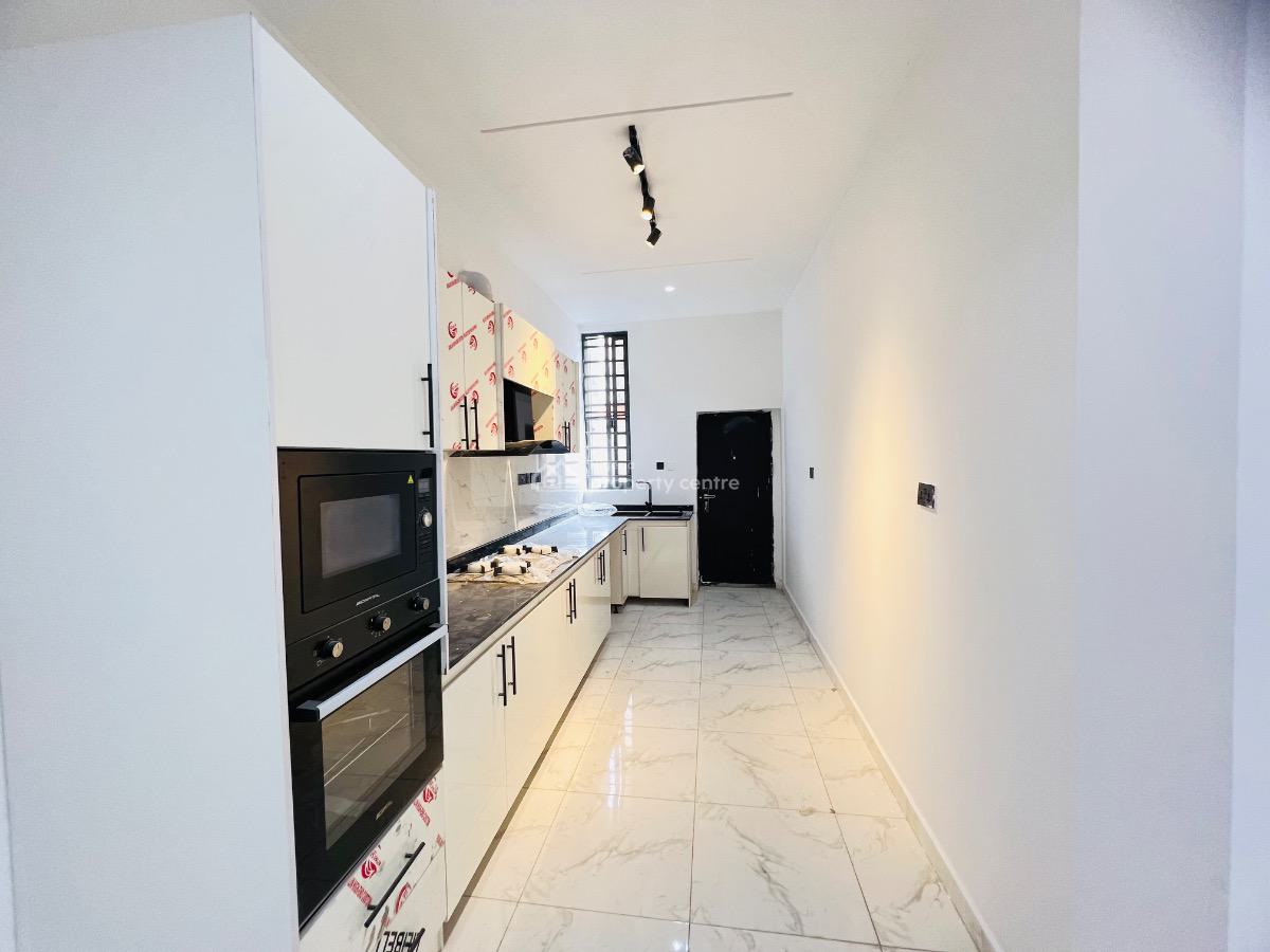 2bedroom Flat, Ologolo, Lekki, Lagos, Flat / Apartment for Sale