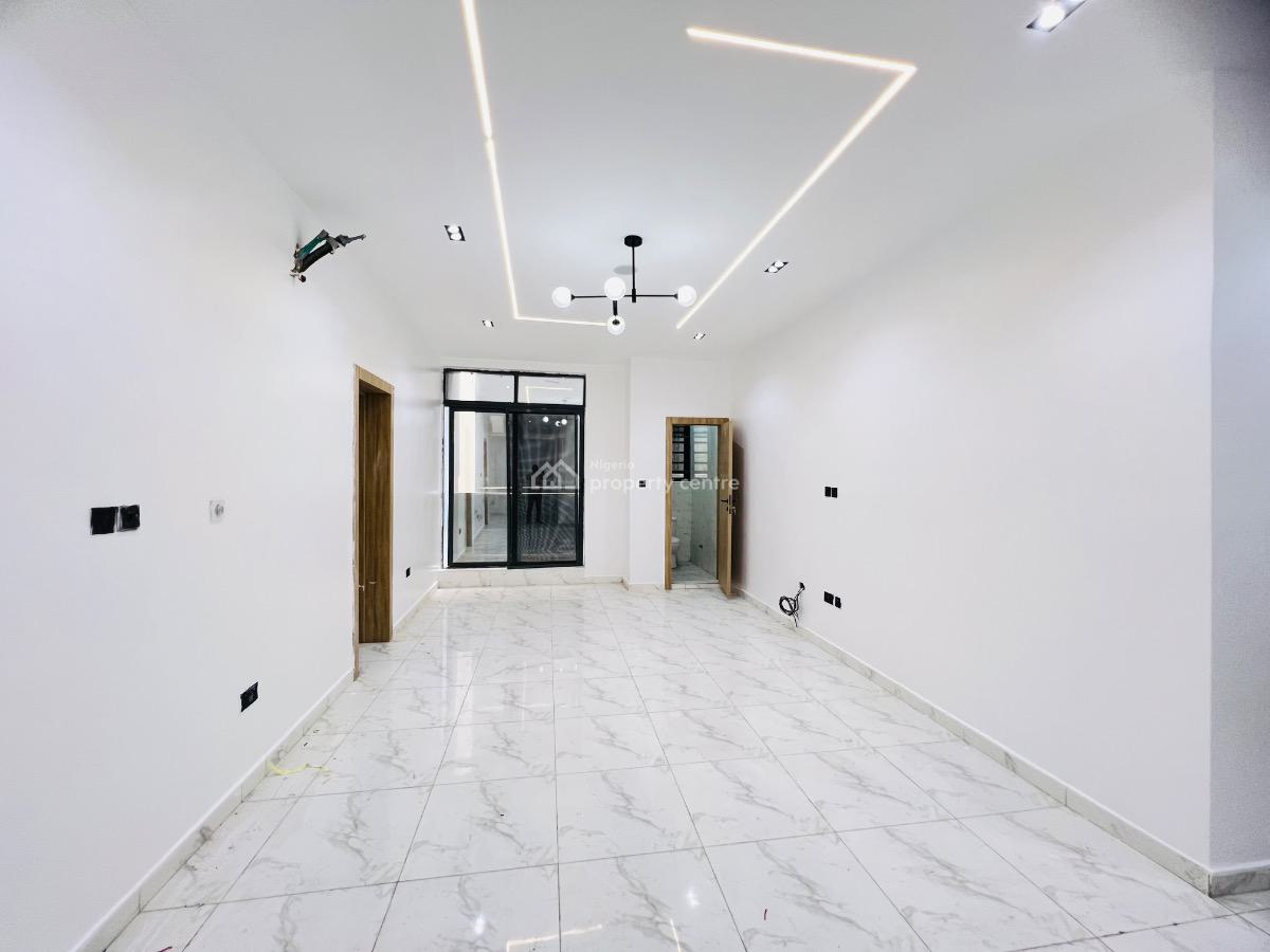 2bedroom Flat, Ologolo, Lekki, Lagos, Flat / Apartment for Sale