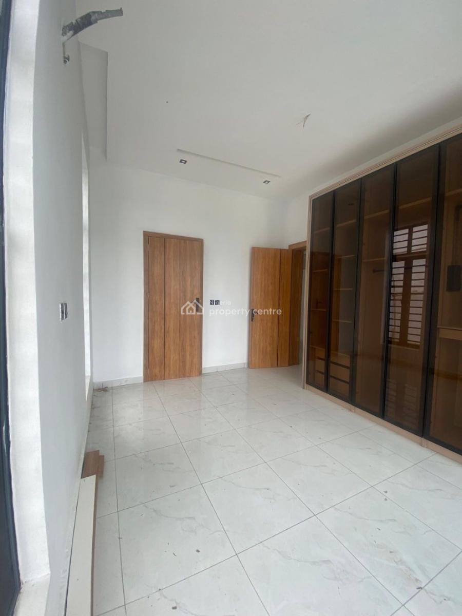 Spacious 5 Bedroom Semi Detached Duplex with a Bq in a Secure Estate, Vgc, Lekki, Lagos, Semi-detached Duplex for Sale