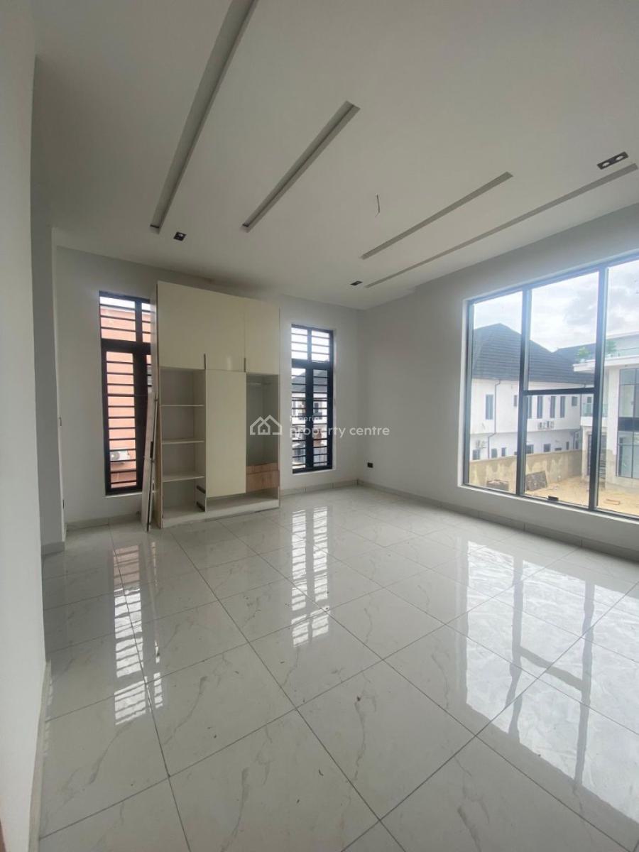 Spacious 5 Bedroom Semi Detached Duplex with a Bq in a Secure Estate, Vgc, Lekki, Lagos, Semi-detached Duplex for Sale