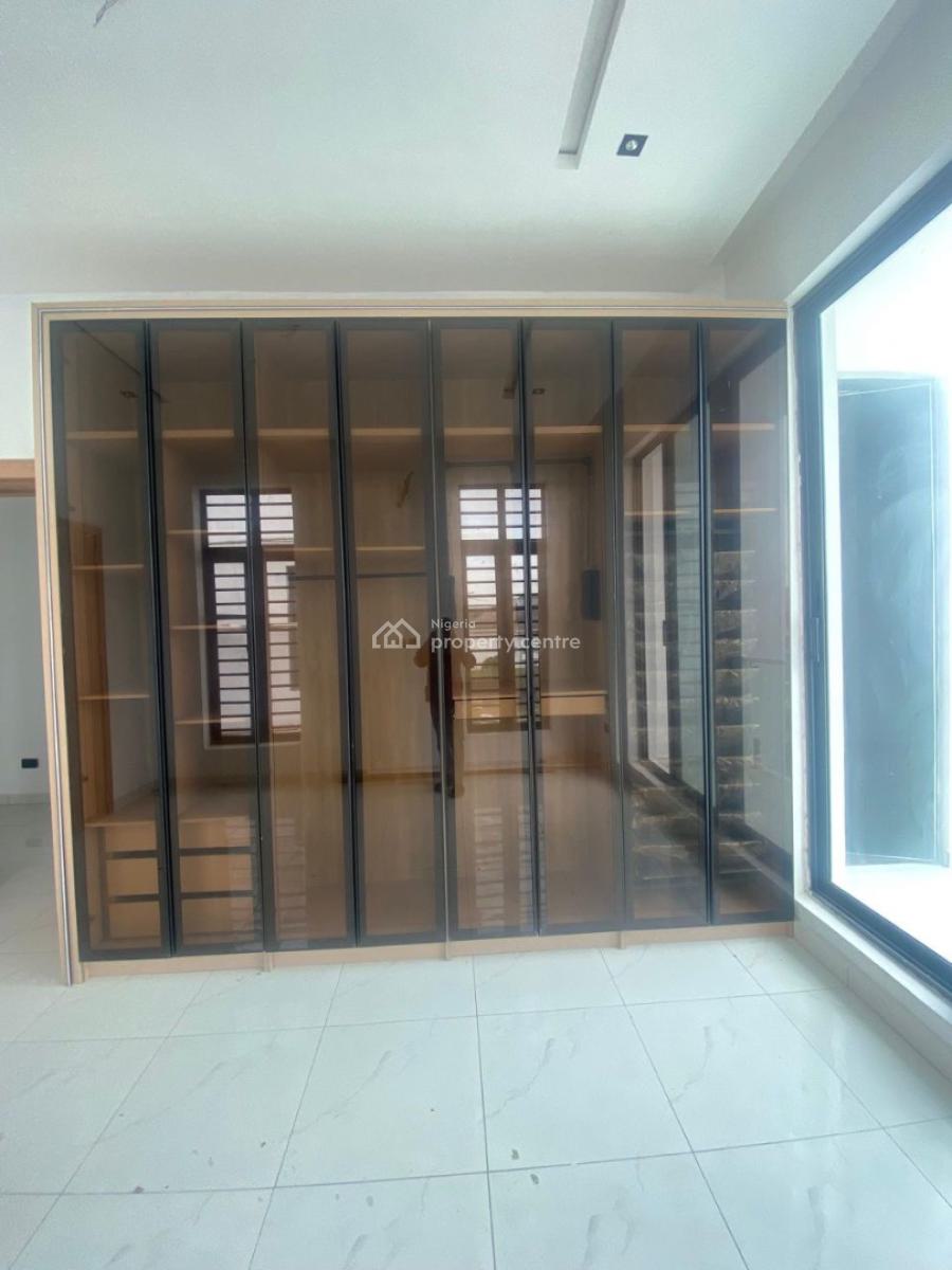 Spacious 5 Bedroom Semi Detached Duplex with a Bq in a Secure Estate, Vgc, Lekki, Lagos, Semi-detached Duplex for Sale
