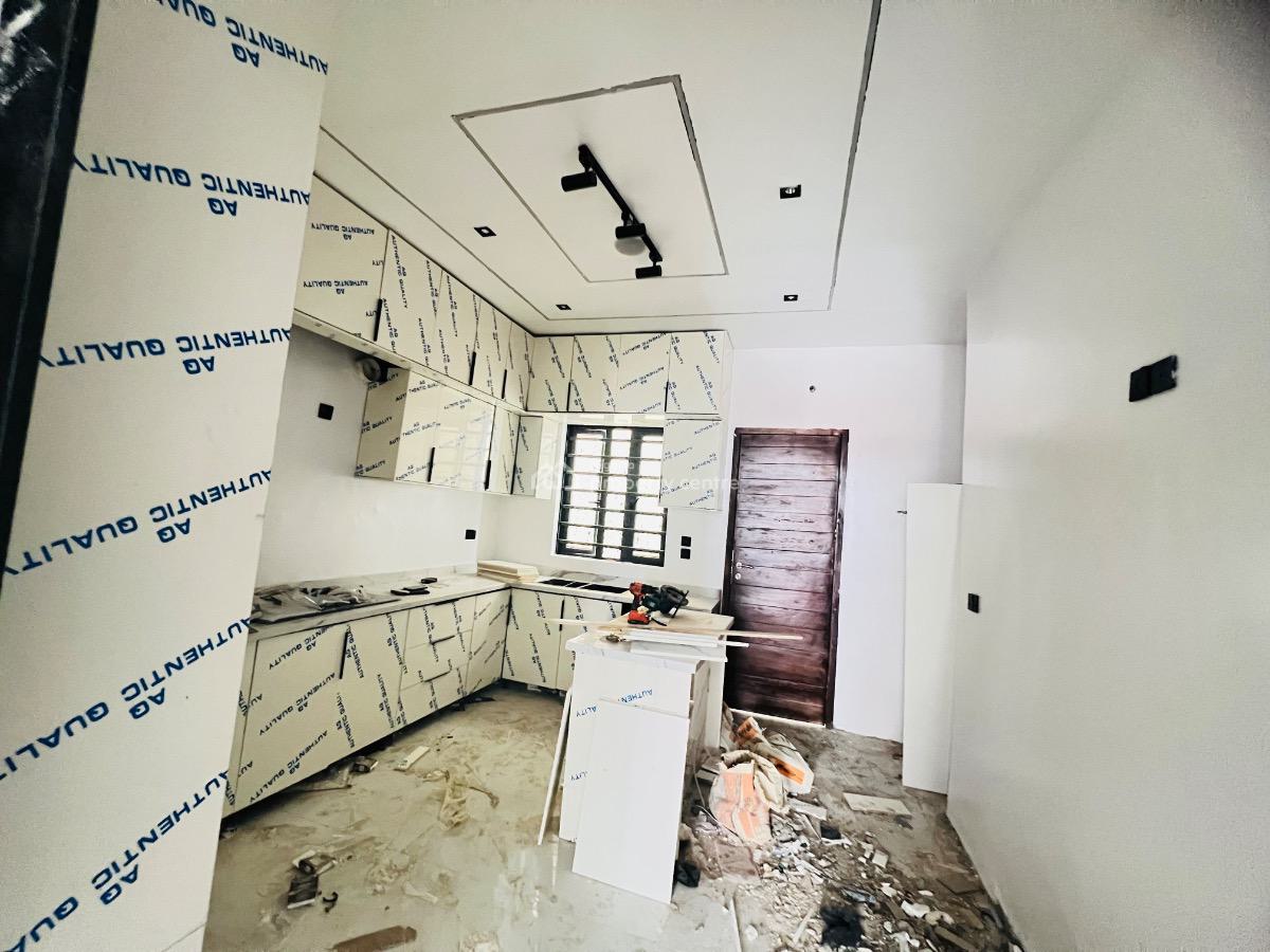 5bedroom Detached Duplex with Bq, Ologolo, Lekki, Lagos, Detached Duplex for Sale