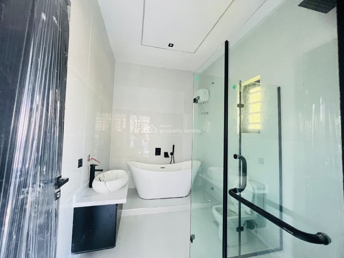 5bedroom Detached Duplex with Bq, Ologolo, Lekki, Lagos, Detached Duplex for Sale