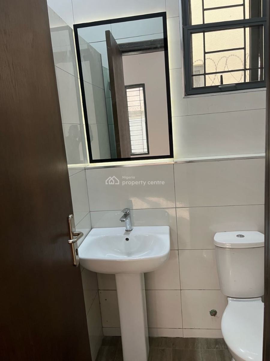 Ogudu Gra Ramat 5 Bedroom Fully Detached House with One Room Bq on 400, Ramlat, Ogudu, Lagos, Detached Duplex for Sale