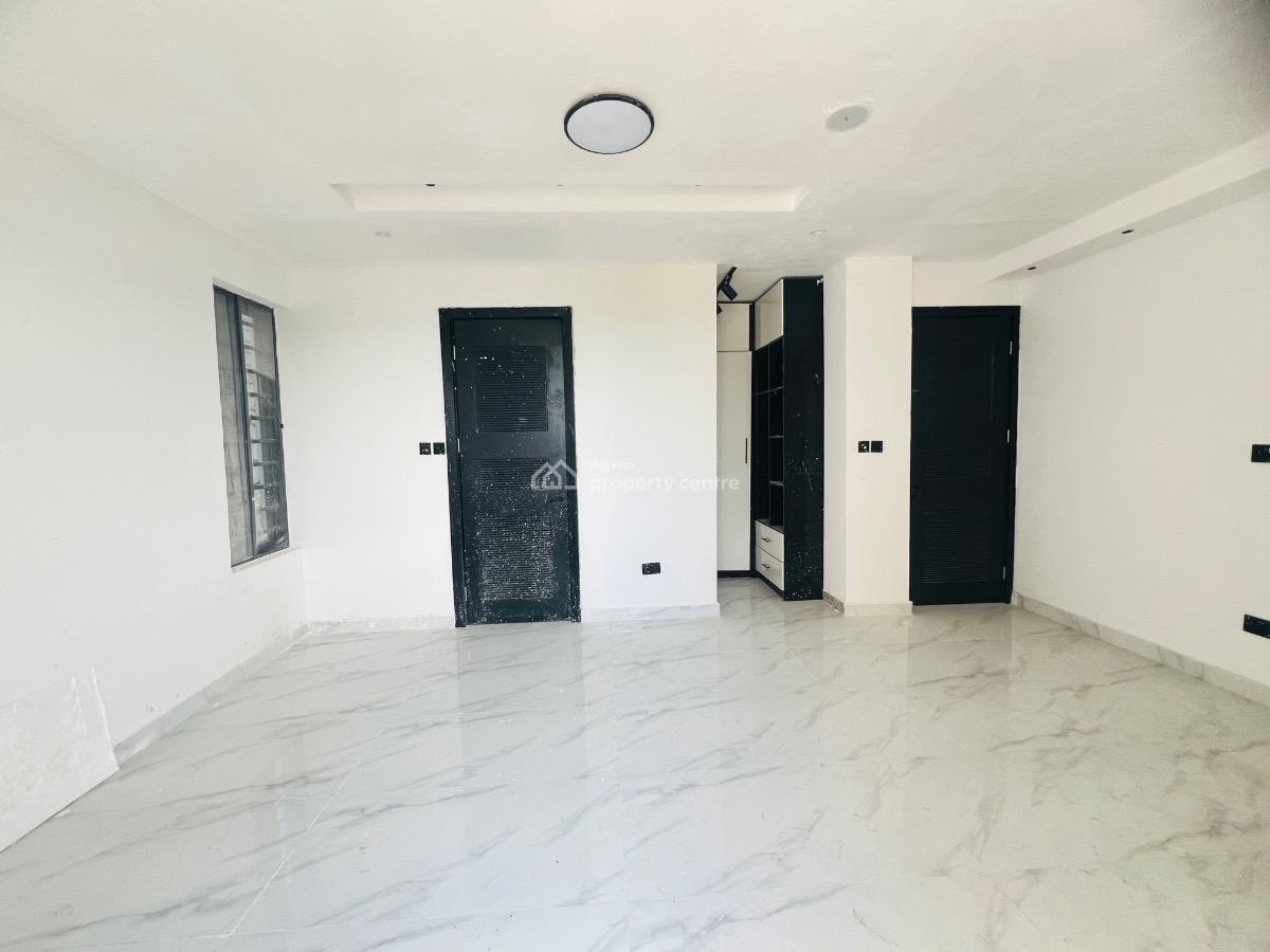 1bedroom Apartment, Ologolo, Lekki, Lagos, Mini Flat (room and Parlour) for Sale