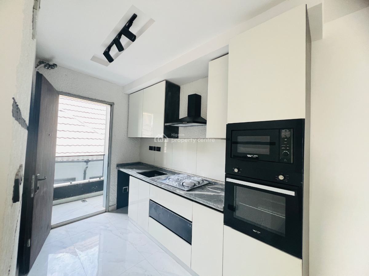1bedroom Apartment, Ologolo, Lekki, Lagos, Mini Flat (room and Parlour) for Sale