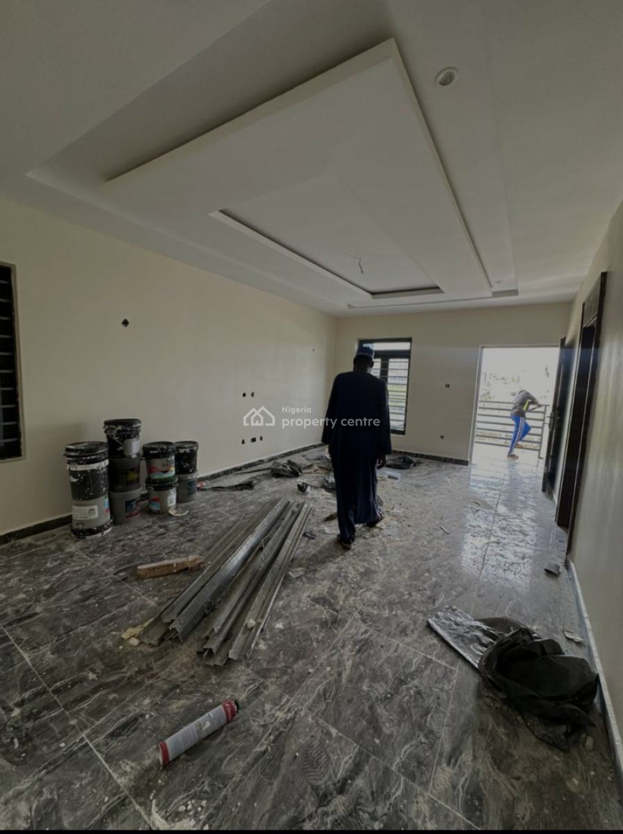 Nice 3 Bedrooms Apartment, Life Camp, Abuja, Flat / Apartment for Sale