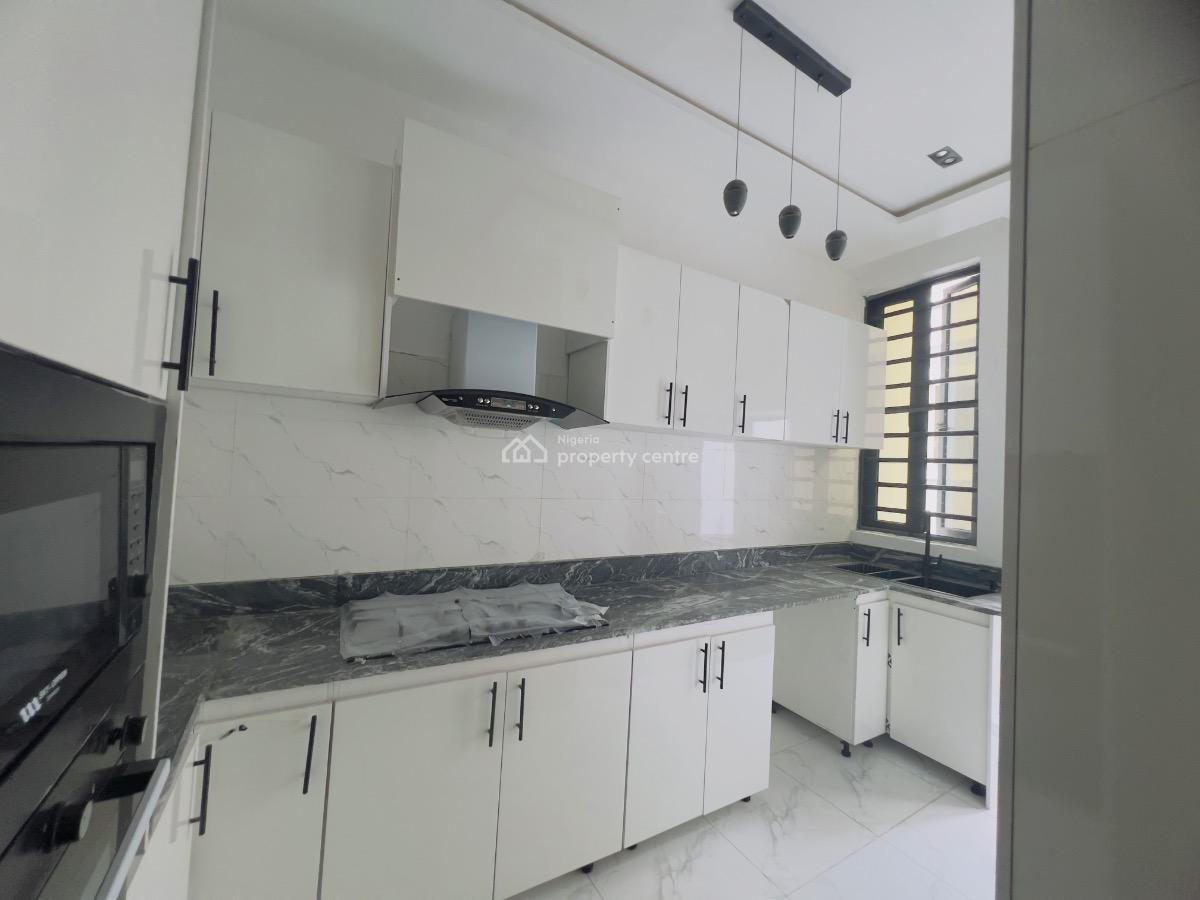 4bedroom Terrace Duplex, Ologolo, Lekki, Lagos, Terraced Duplex for Sale
