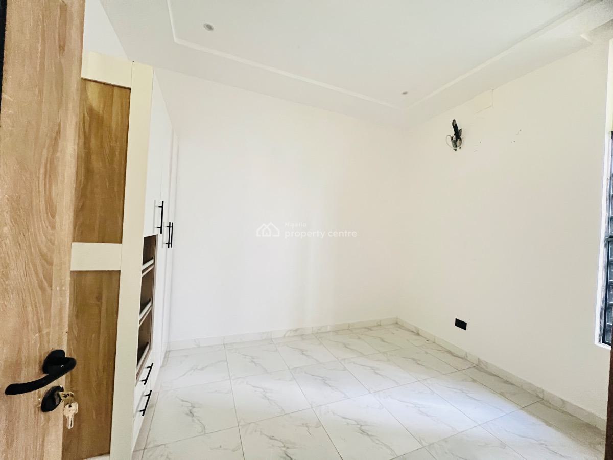 4bedroom Terrace Duplex, Ologolo, Lekki, Lagos, Terraced Duplex for Sale
