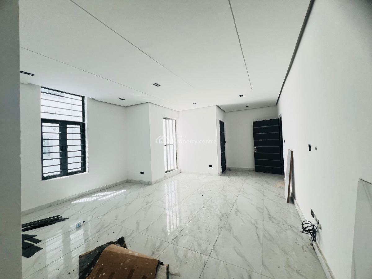 1bedroom Apartment, Ologolo, Lekki, Lagos, Mini Flat (room and Parlour) for Sale
