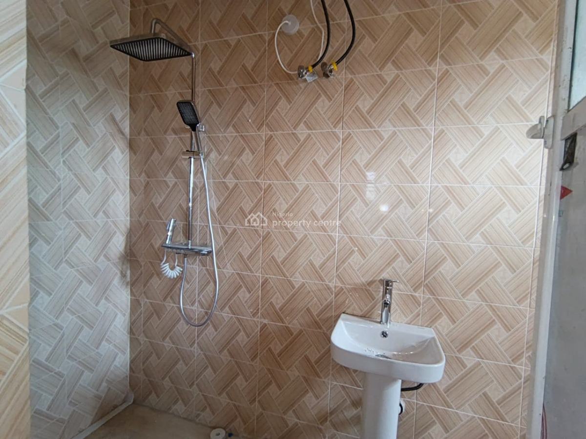 Brand New 2 Bedroom Flat, Ikorodu, Lagos, Flat / Apartment for Rent