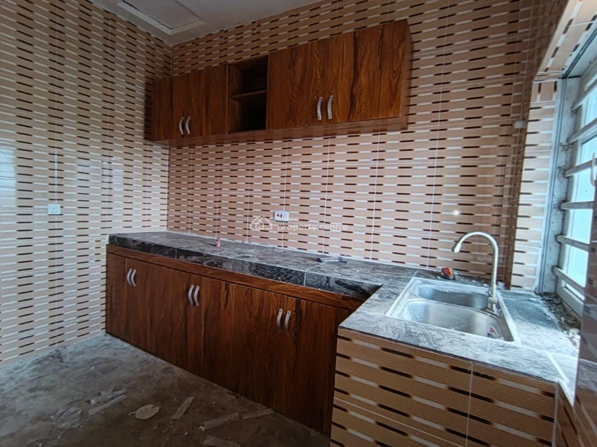 Brand New 2 Bedroom Flat, Ikorodu, Lagos, Flat / Apartment for Rent