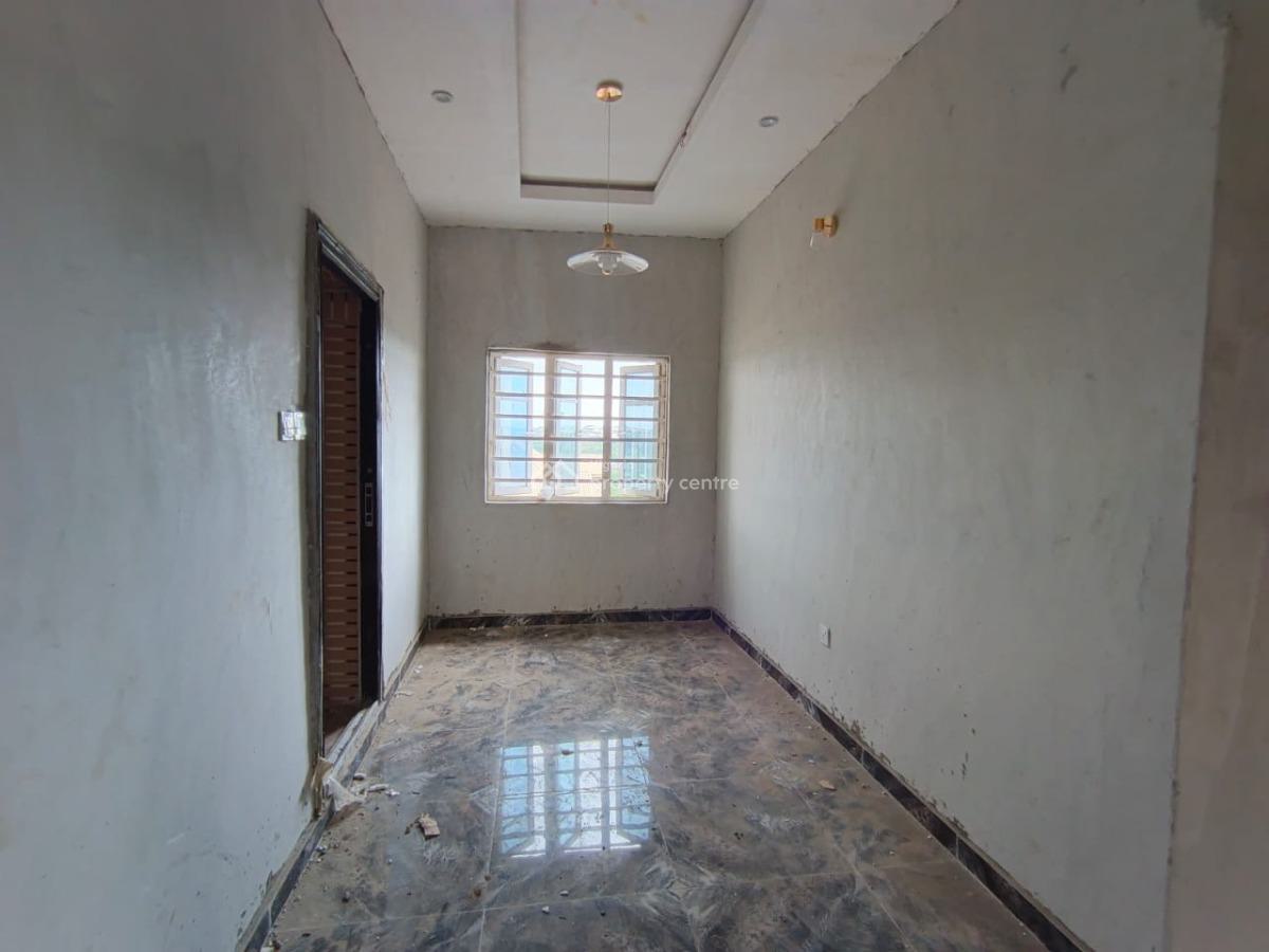Brand New 2 Bedroom Flat, Ikorodu, Lagos, Flat / Apartment for Rent