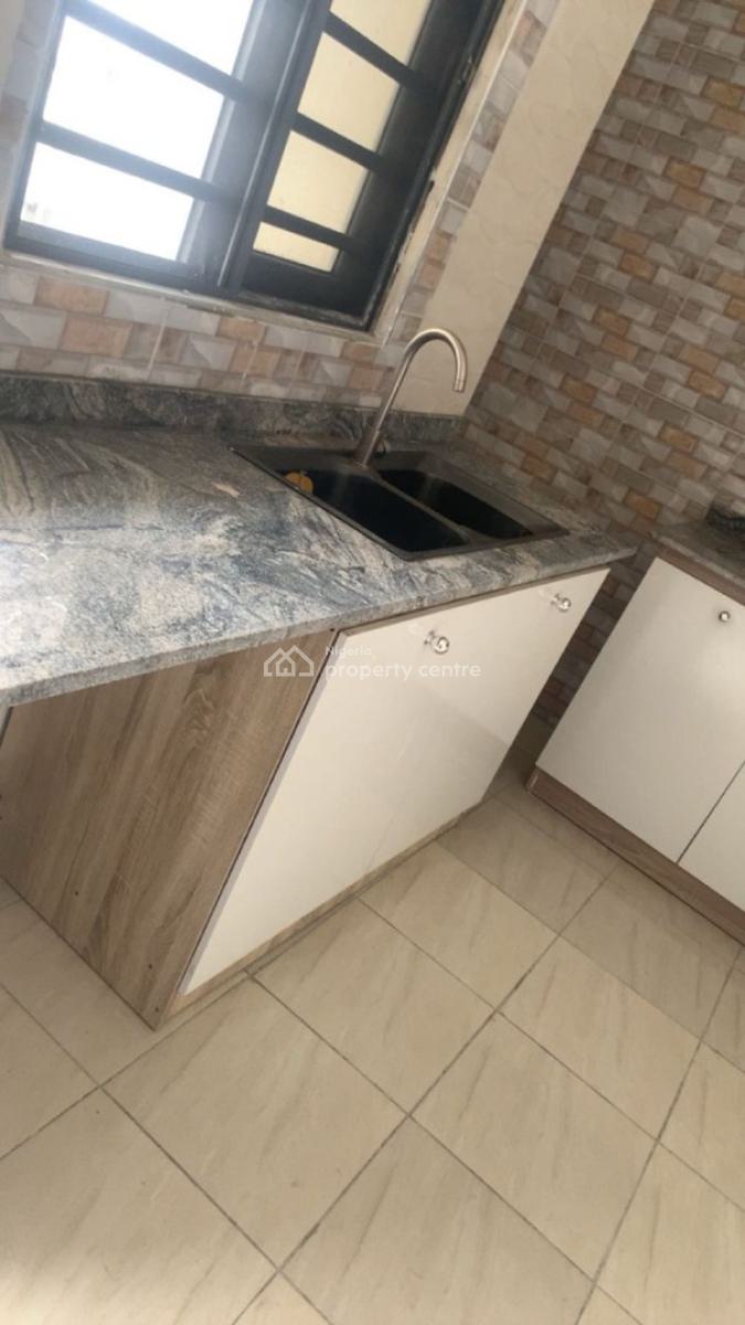 Two Bedroom Flat Available in a Serviced Estate in Osapa London, Osapa, Lekki, Lagos, Semi-detached Duplex for Rent