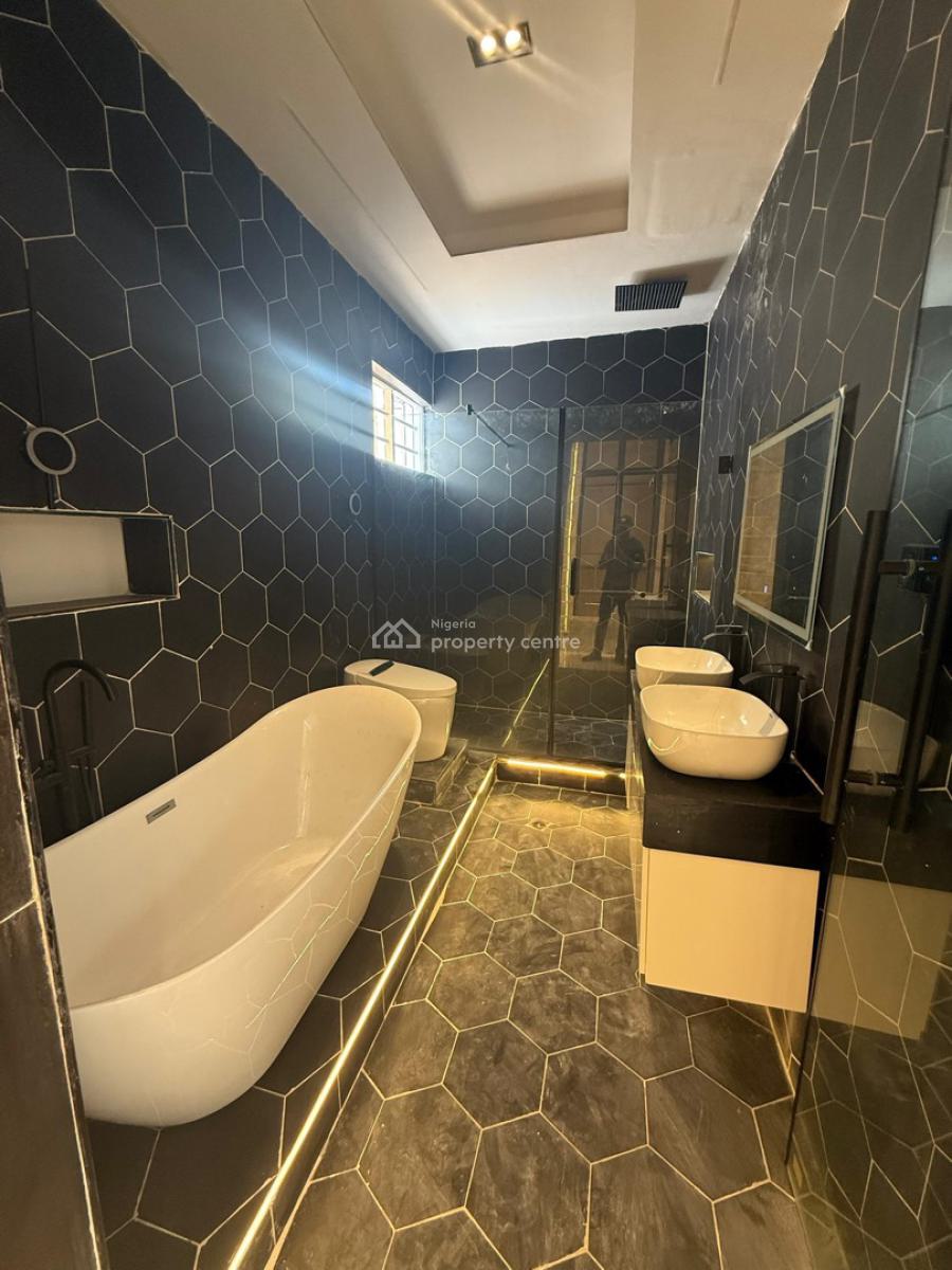 5 Bedroom Fully Detached Duplex, Ologolo, Lekki, Lagos, House for Sale