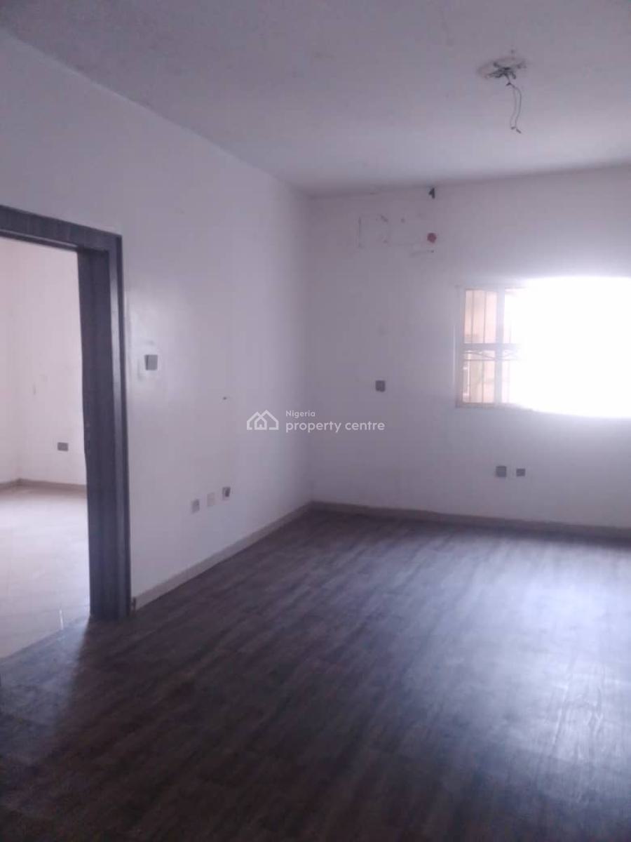 Spacious 2bedroom, New Road Alpha Beach, Lekki, Lagos, Flat / Apartment for Rent