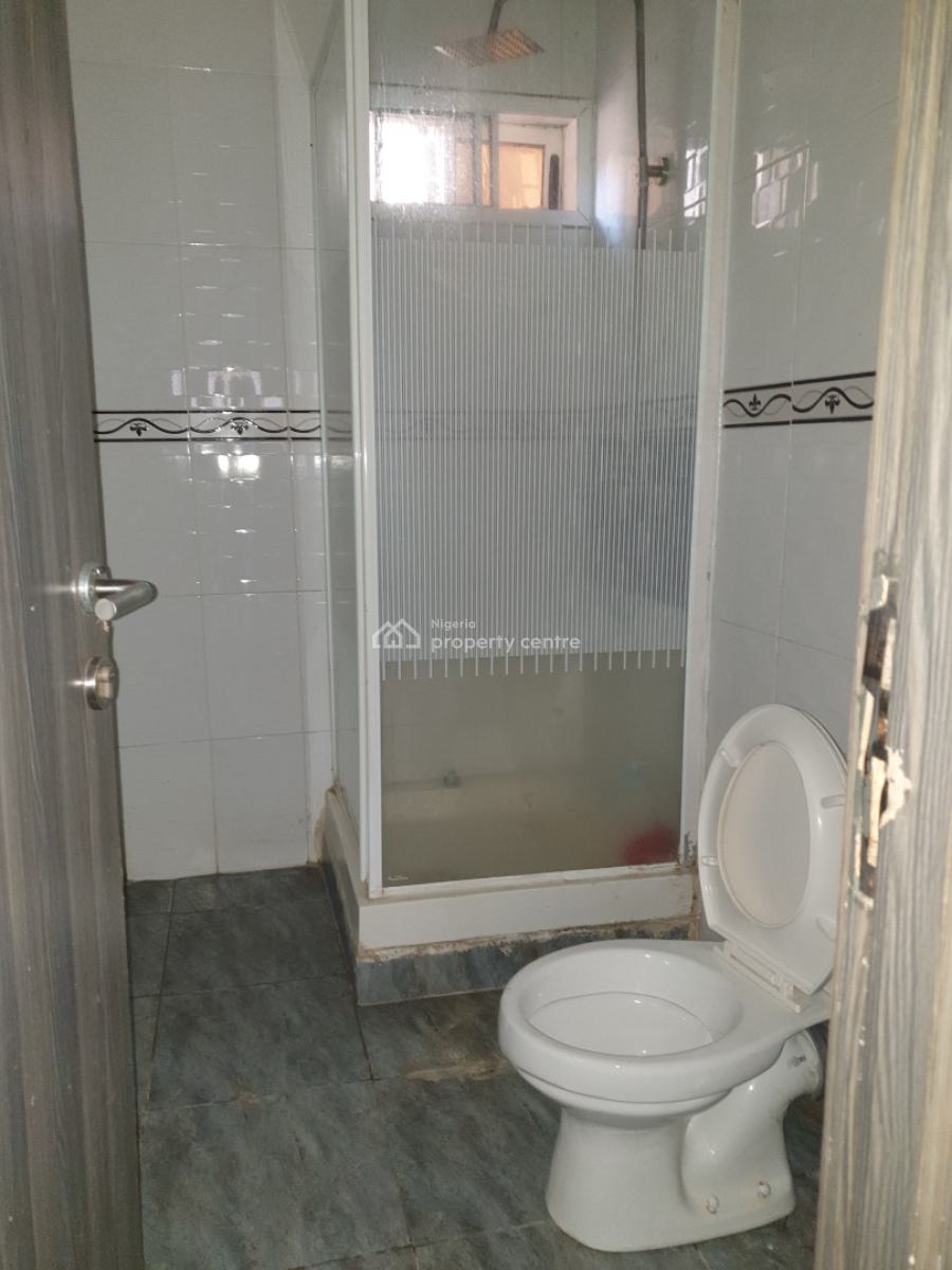 Spacious 2bedroom, New Road Alpha Beach, Lekki, Lagos, Flat / Apartment for Rent