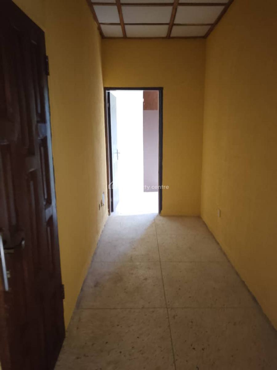 Spacious Mini Flat, Unity Estate, Badore, Ajah, Lagos, Mini Flat (room and Parlour) for Rent