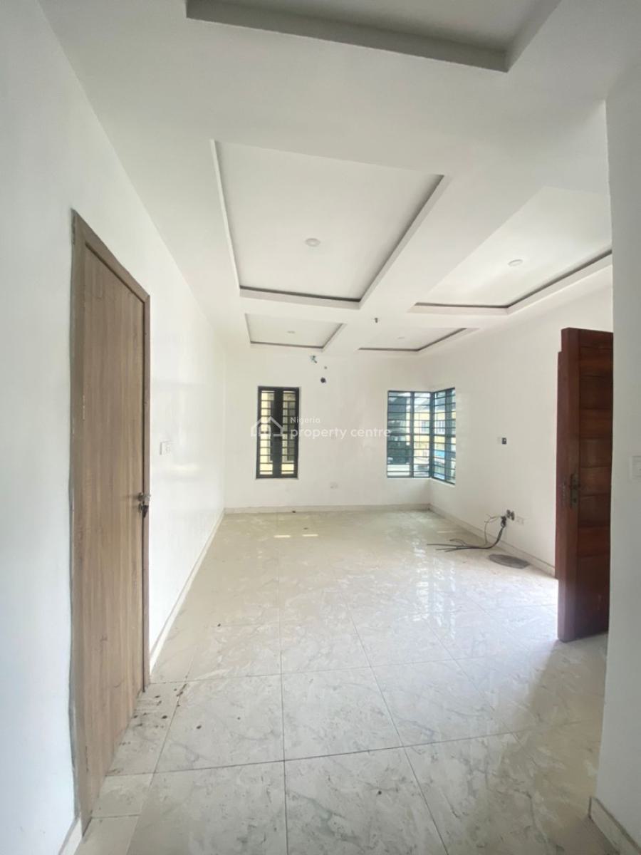 Stunning 4 Bedroom Semi-detached Duplex in a Security Tight Estate, Chevron, Lekki, Lagos, Semi-detached Duplex for Rent