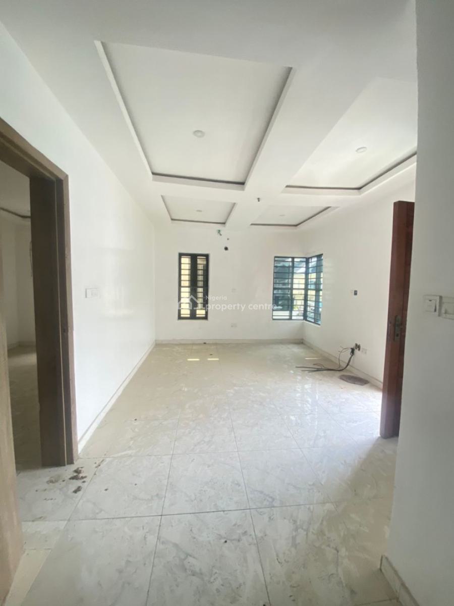 Stunning 4 Bedroom Semi-detached Duplex in a Security Tight Estate, Chevron, Lekki, Lagos, Semi-detached Duplex for Rent