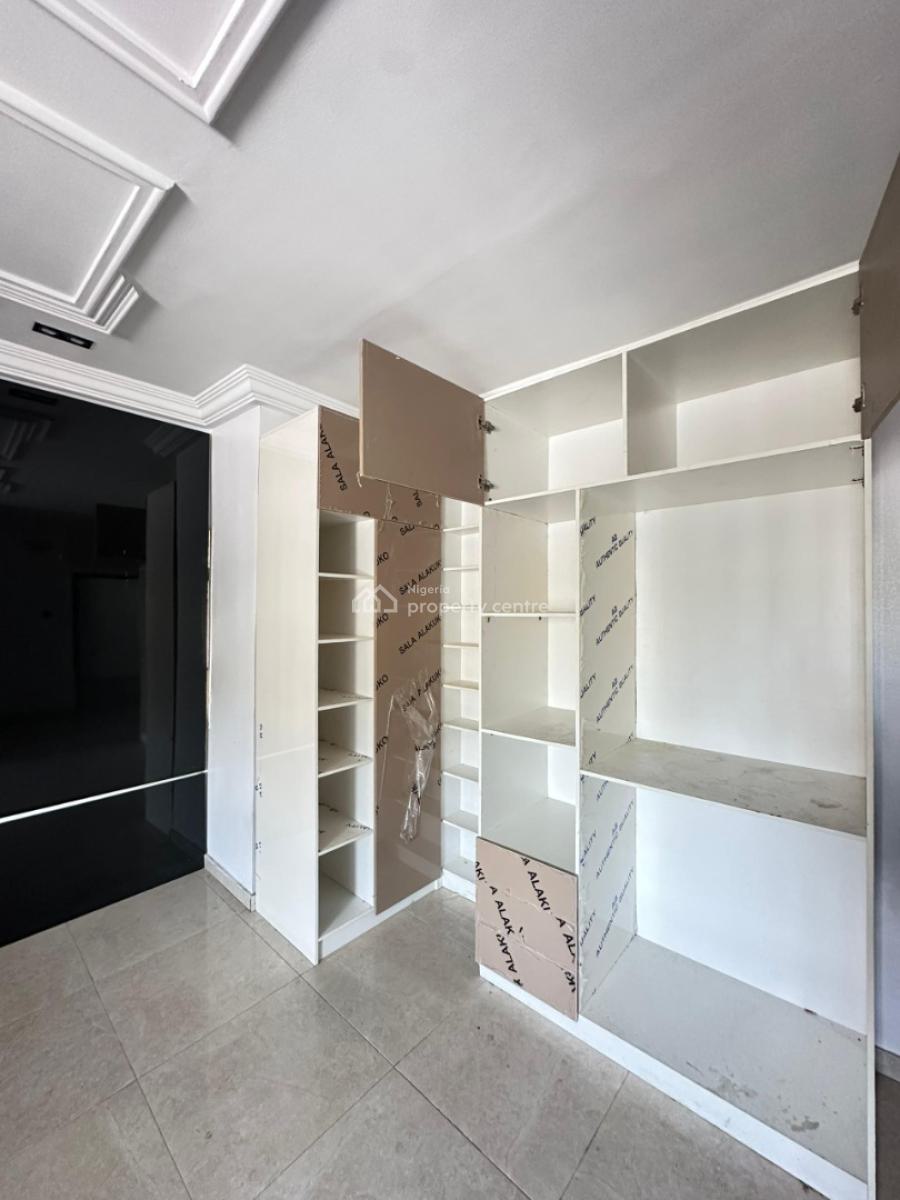 Bedroom Apartment, Ologolo, Lekki, Lagos, Flat / Apartment for Rent