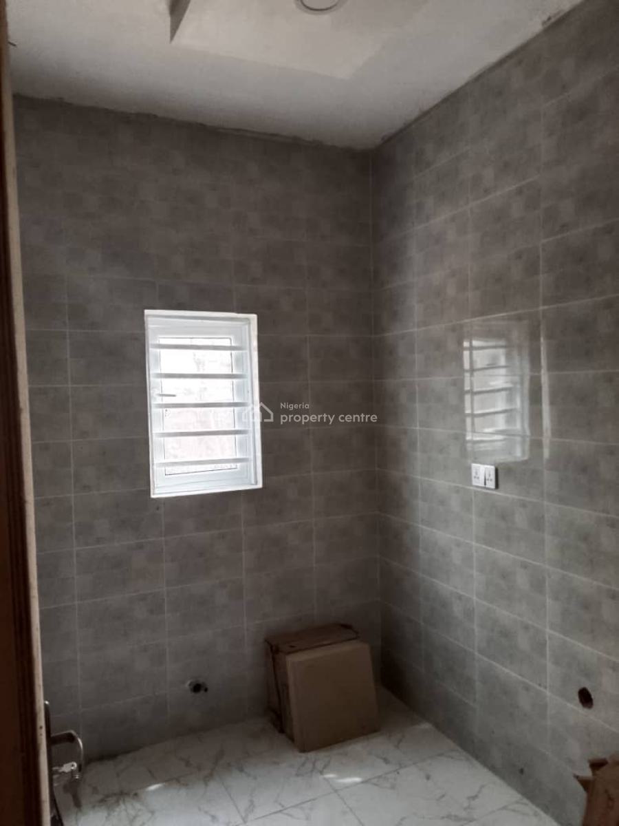3 Bedroom Duplex, Olowora, Magodo, Lagos, Semi-detached Duplex for Rent
