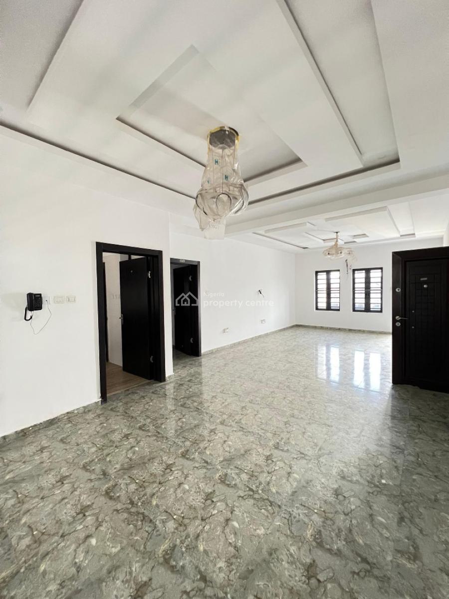 Well Built 3 Bedroom Apartment with a Bq in a Gated Secured Estate, Lekki Phase 1, Lekki, Lagos, Flat / Apartment for Sale