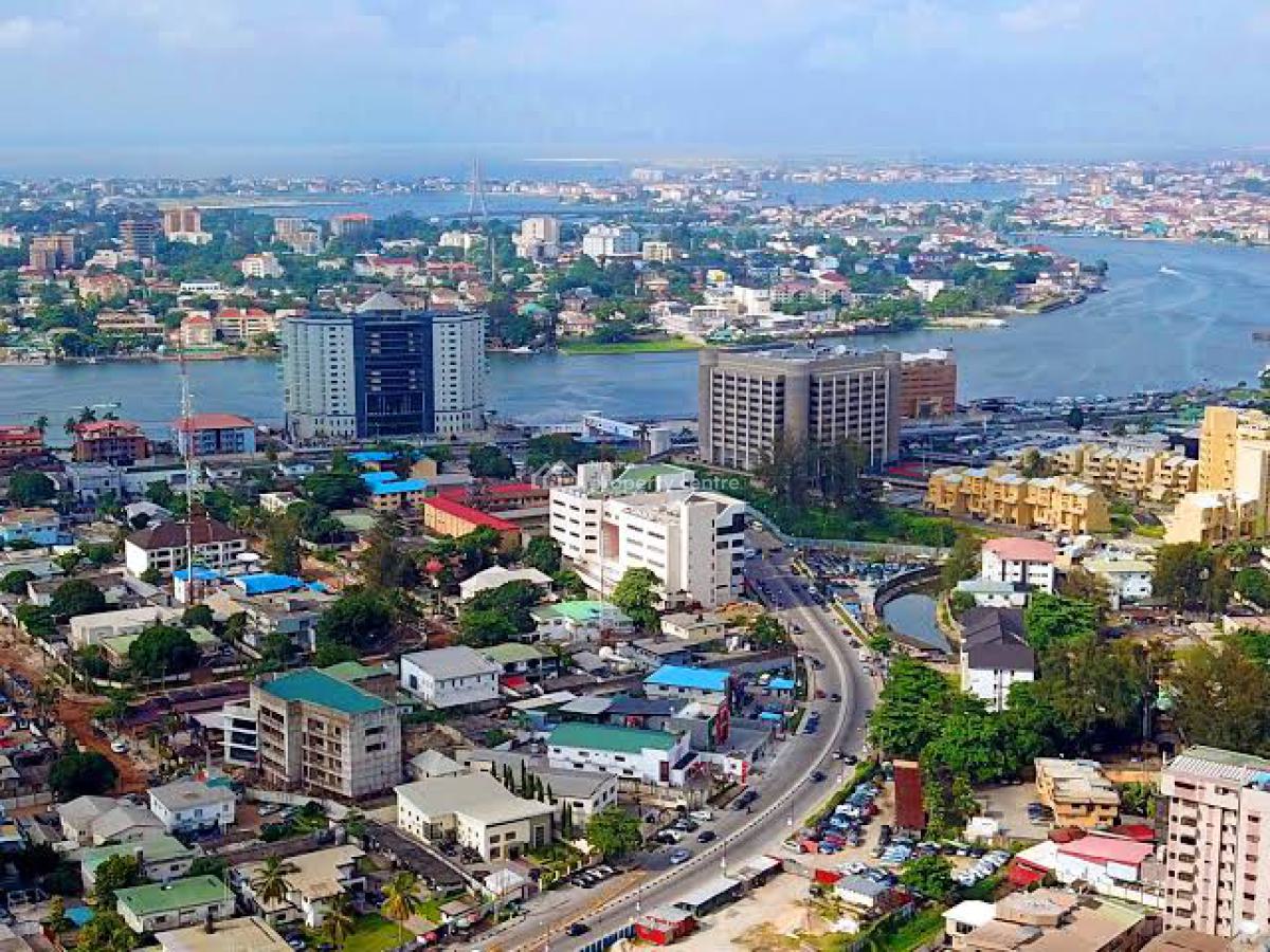 1900sam Well Positioned Plots of, Fola Daniel Street, Lekki Phase 1, Lekki, Lagos, Land for Sale