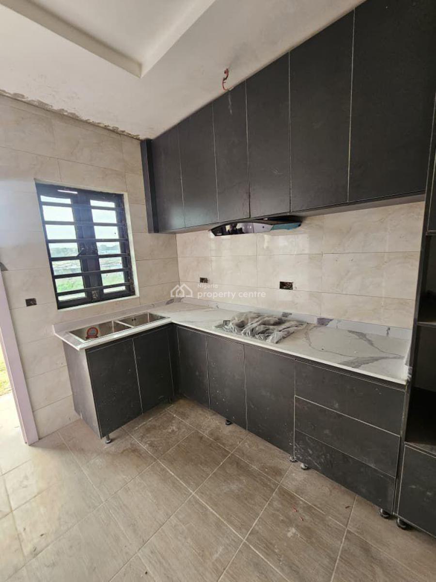 3 Bedroom Apartment, Opebi, Ikeja, Lagos, Block of Flats for Sale