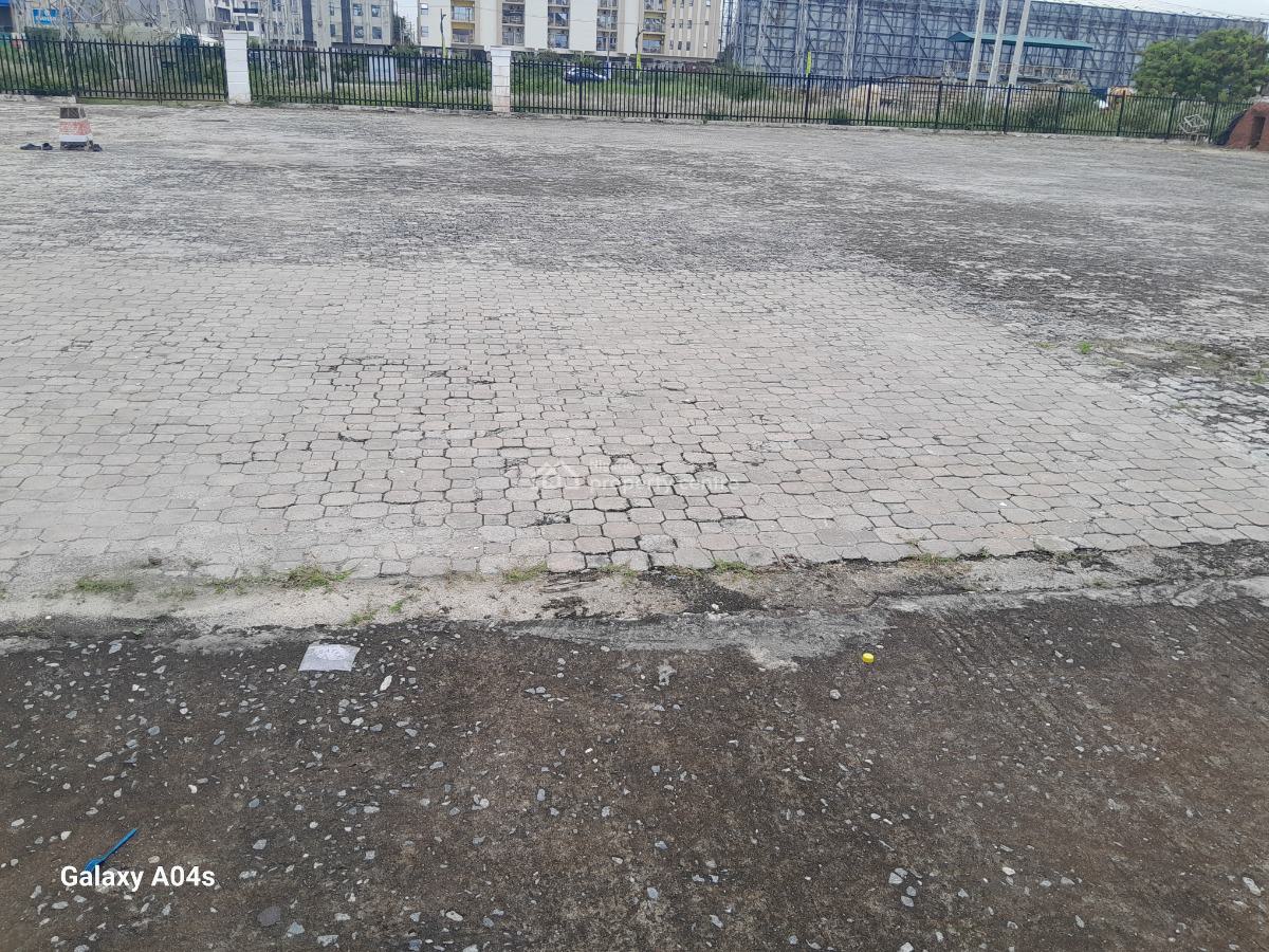 Land Facing The Expressway, Ikate, Lekki, Lagos, Land for Sale