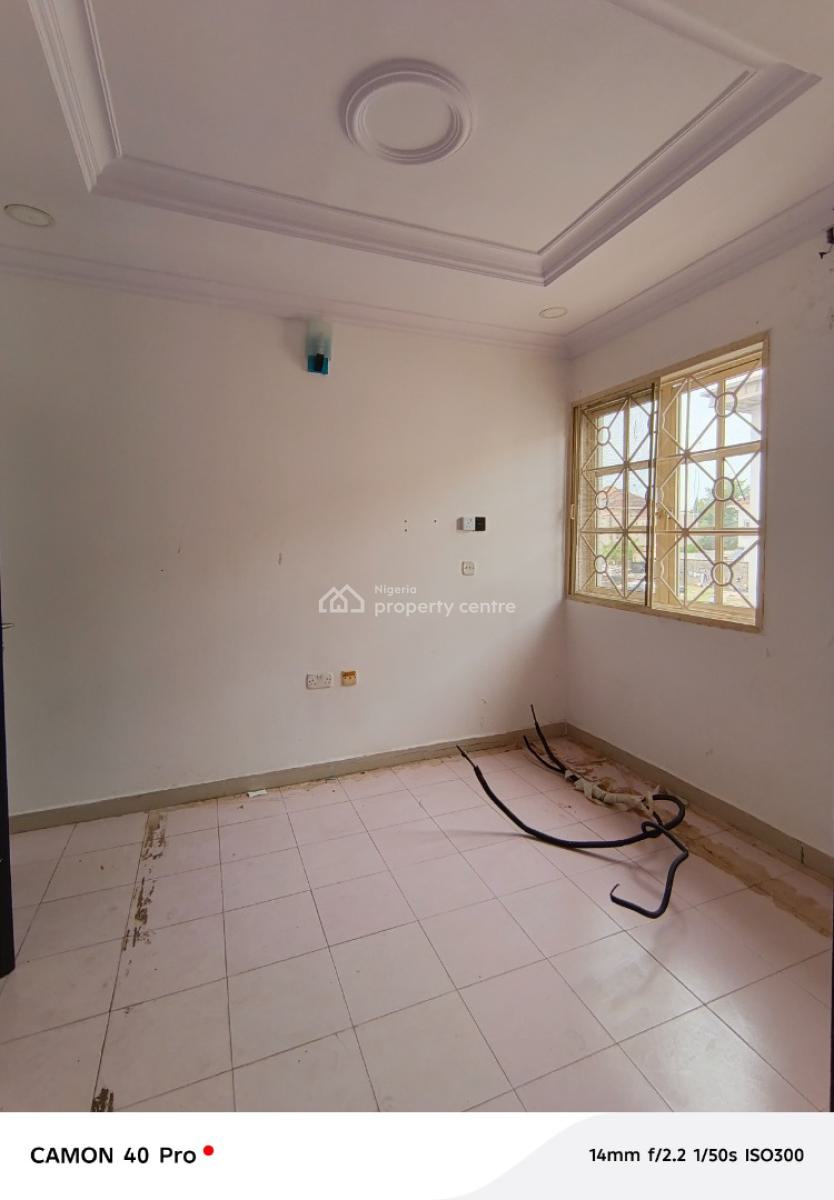 Clean and Spacious Portable Mini Flat in Lekki, Zone10 Estate By Maruwa Bus Stop, Lekki Phase 1, Lekki, Lagos, Mini Flat (room and Parlour) for Rent