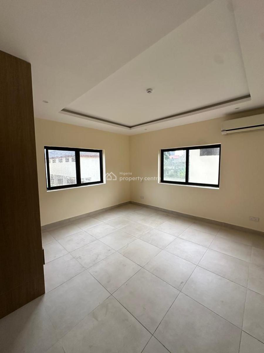 Exclusive 3 Bedroom Apartments with a Room Bq, Swimming Pool, Old Ikoyi, Ikoyi, Lagos, Flat / Apartment for Rent