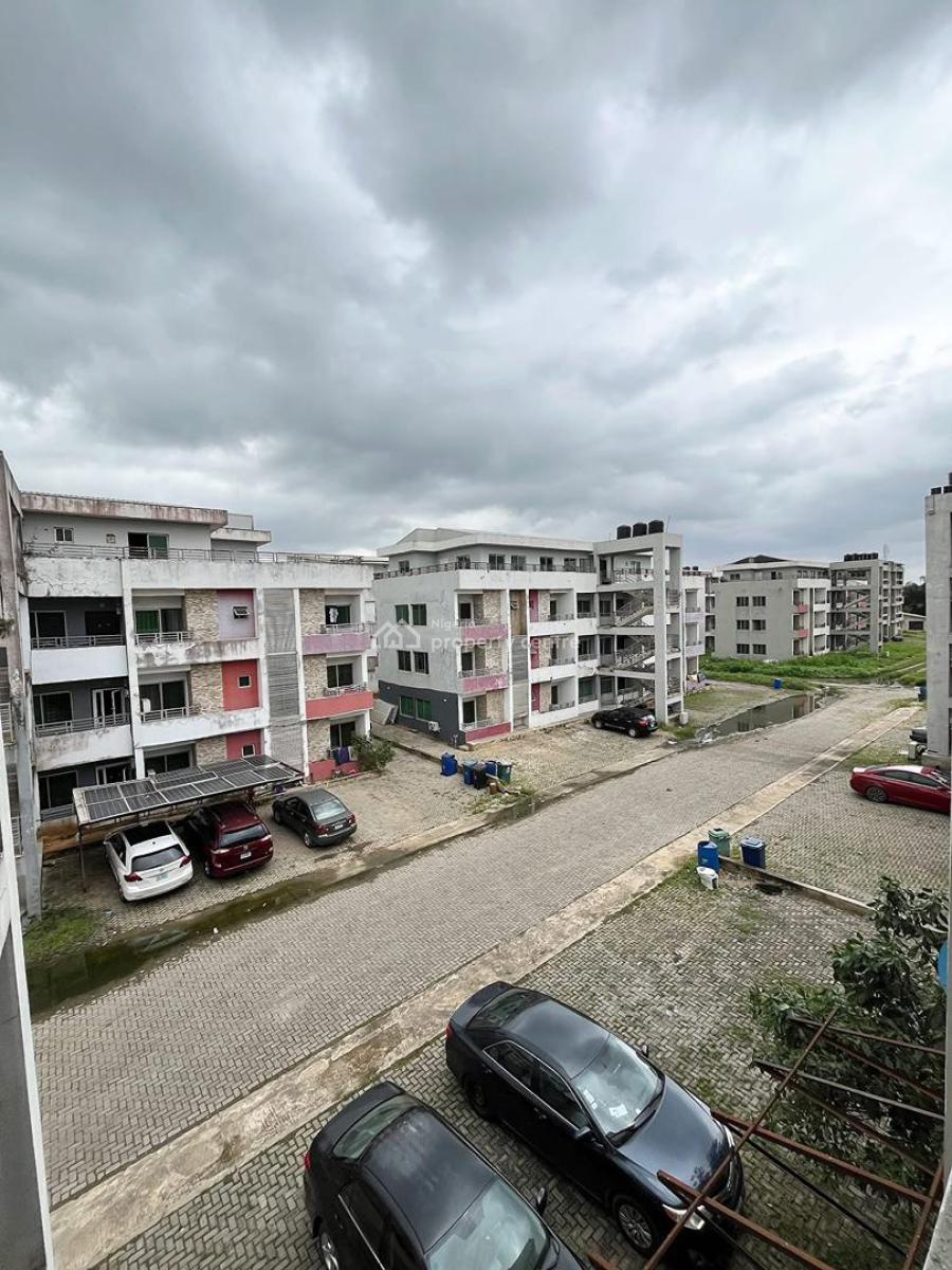Executive 3bedroom Well Finished Apartment, Arepo, Close to Ikeja, Ojodu Berger, Ojodu, Lagos, Flat / Apartment for Sale