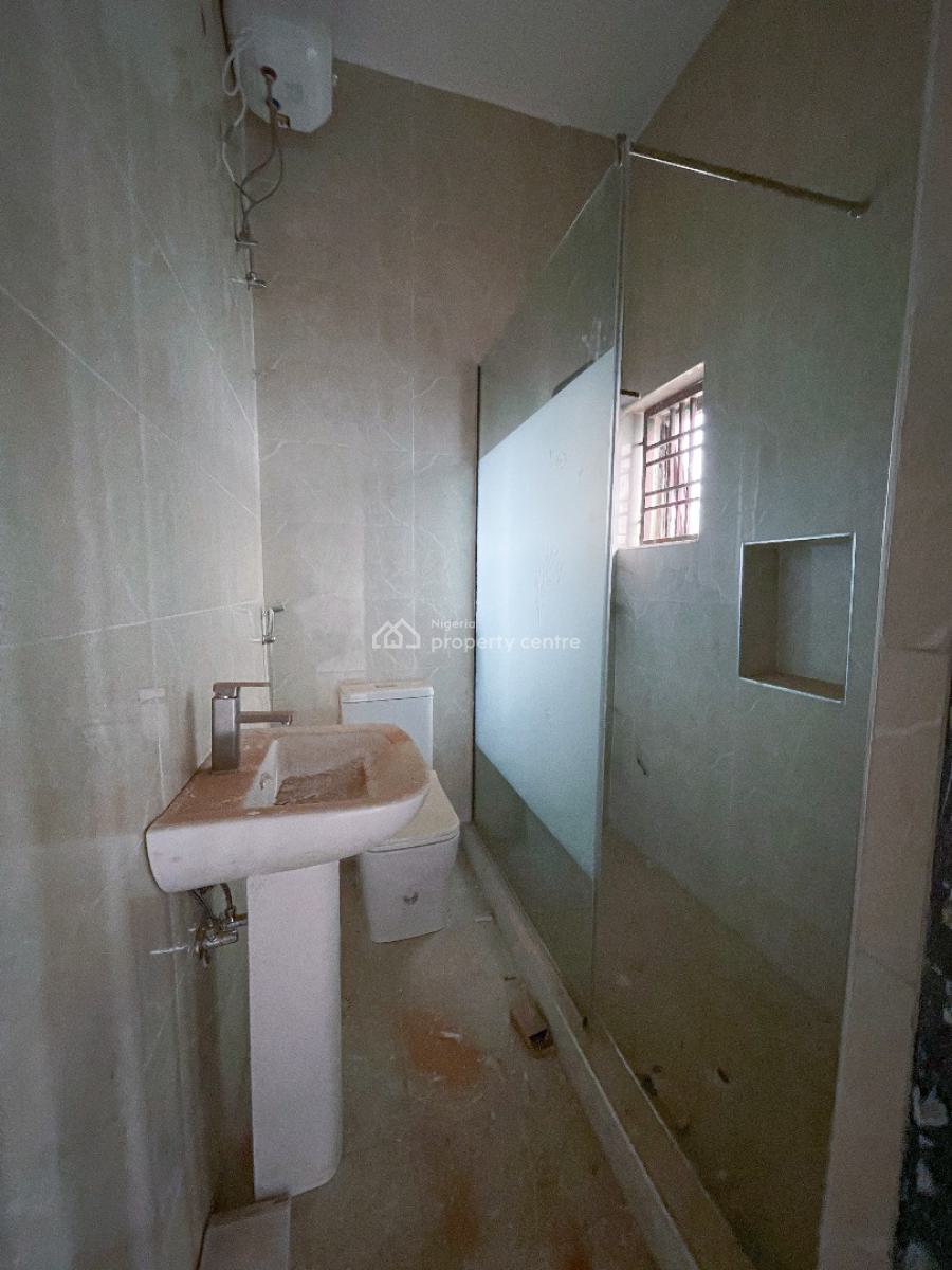 5-bedroom Terrace Duplex, Wuye, Abuja, Terraced Duplex for Sale