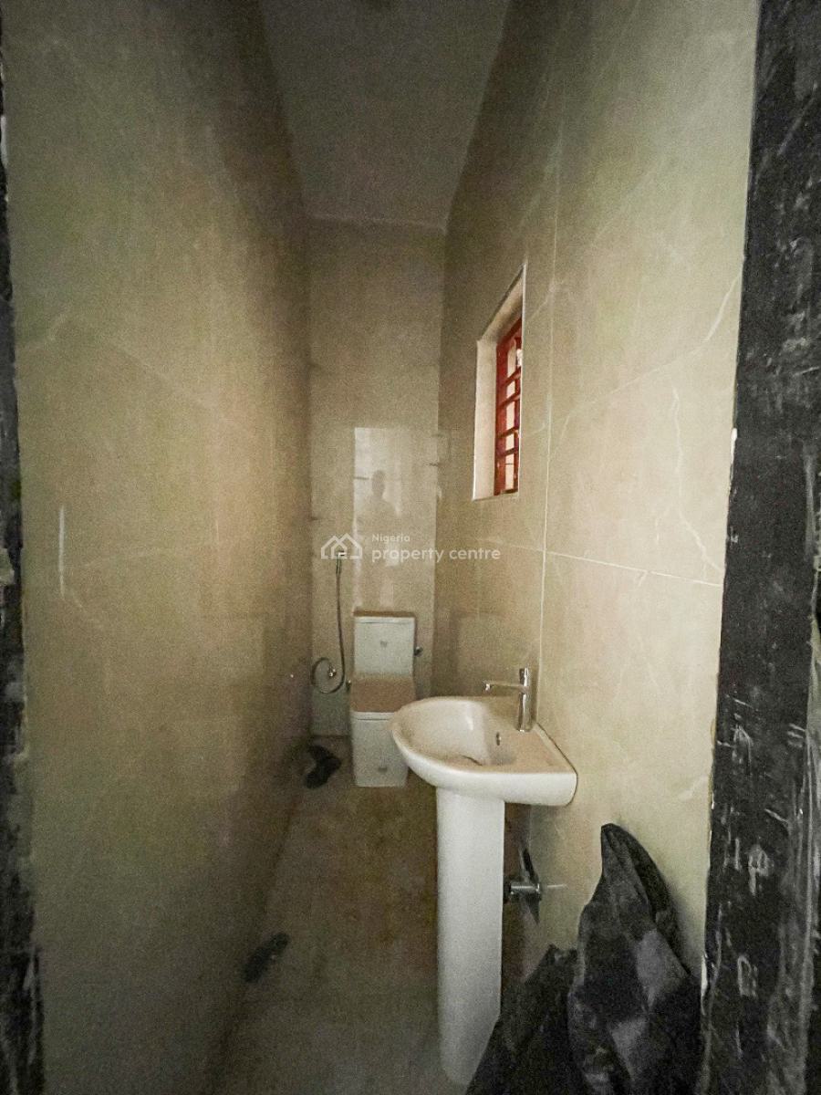 5-bedroom Terrace Duplex, Wuye, Abuja, Terraced Duplex for Sale