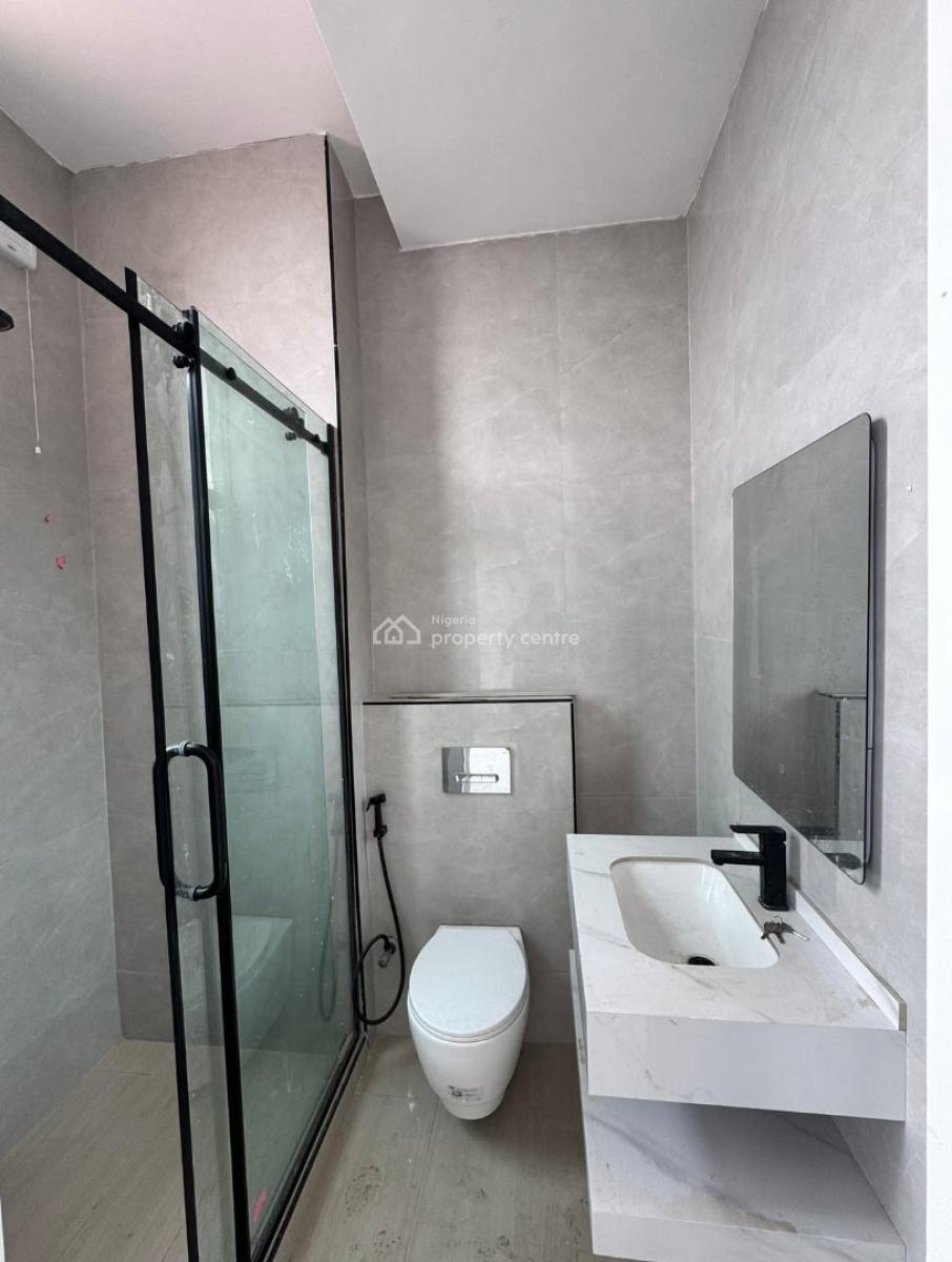 3 Bedroom Apartment, Lekki Phase 1, Lekki, Lagos, Flat / Apartment for Rent
