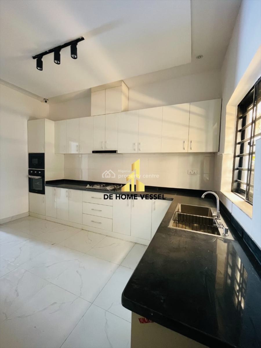 Decently Built 4 Bed Semi-detached Duplex with Bq, Ajah, Lagos, Semi-detached Duplex for Sale