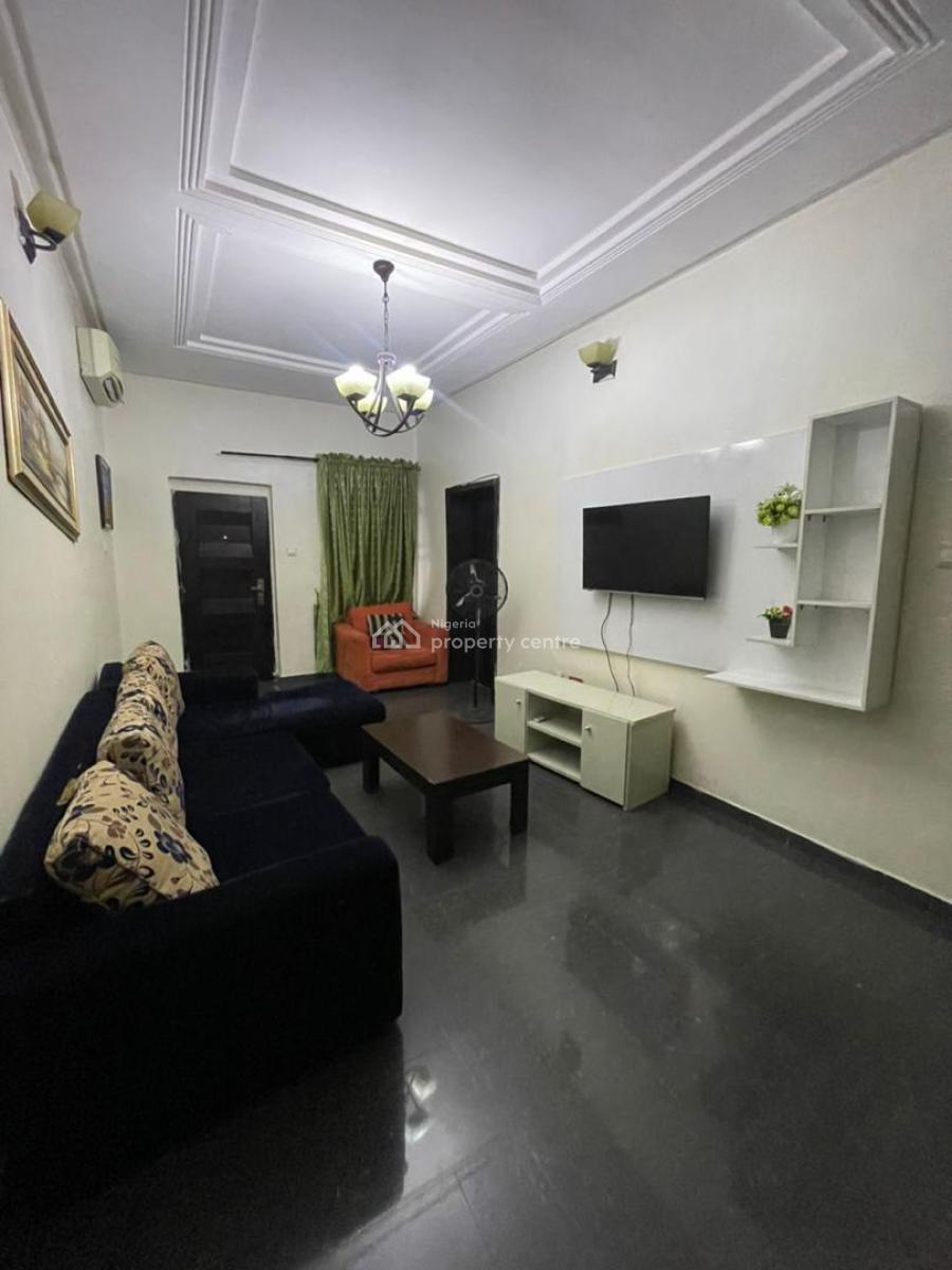 Well Maintained 4 Bedrooms Semi Detached Duplex with Bq, Ikota, Lekki, Lagos, Semi-detached Duplex for Rent