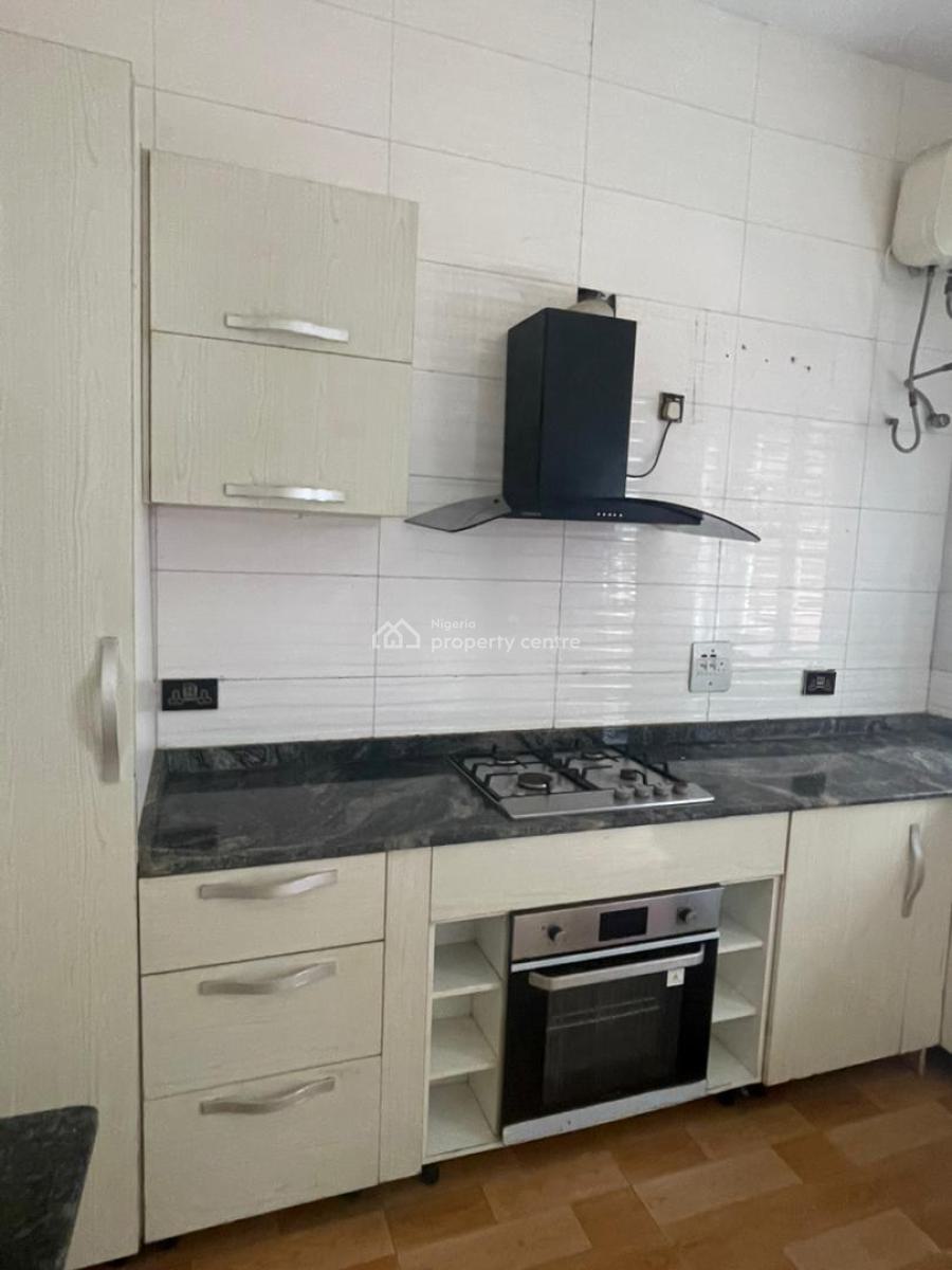 Well Renovated 4 Bedroom Terrace Duplex, Chevron, Lekki Phase 2, Lekki, Lagos, Terraced Duplex for Rent