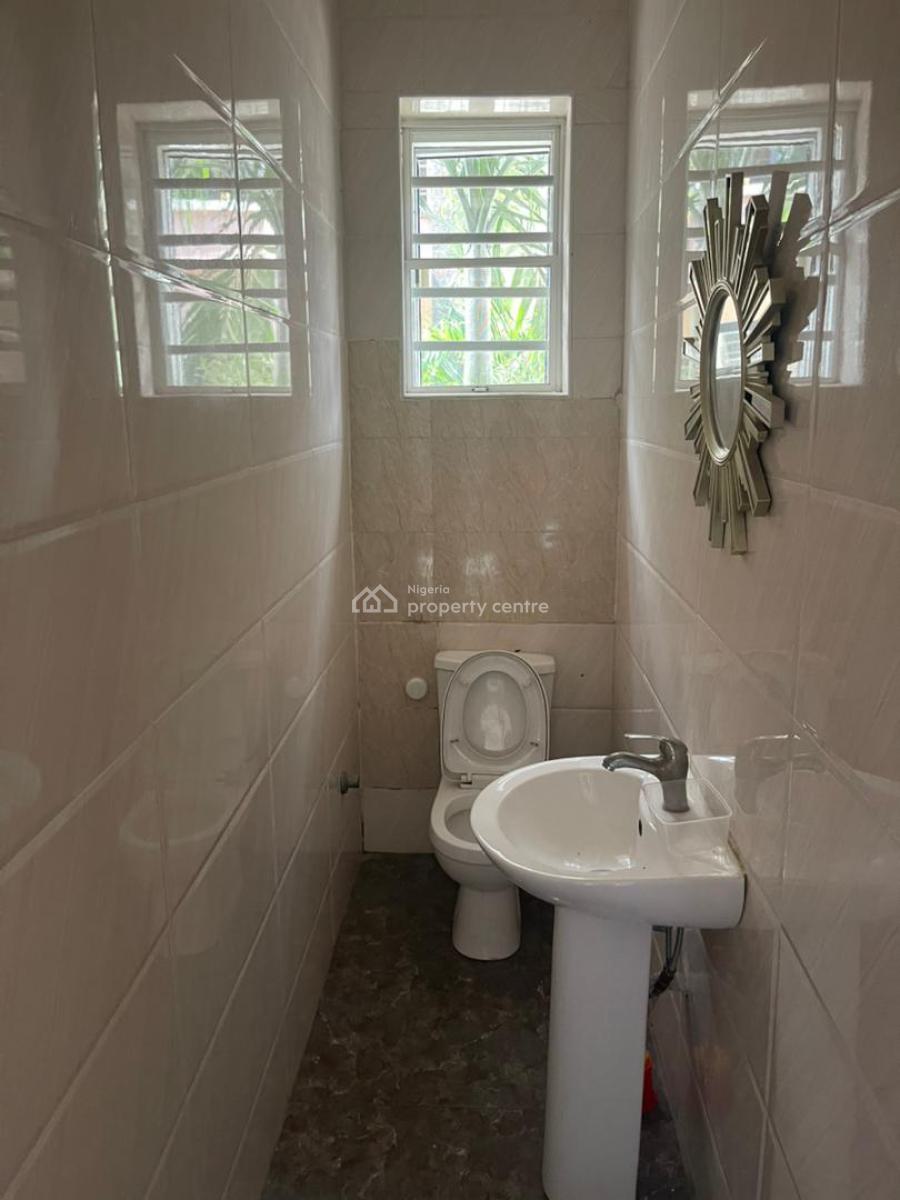 Well Renovated 4 Bedroom Terrace Duplex, Chevron, Lekki Phase 2, Lekki, Lagos, Terraced Duplex for Rent