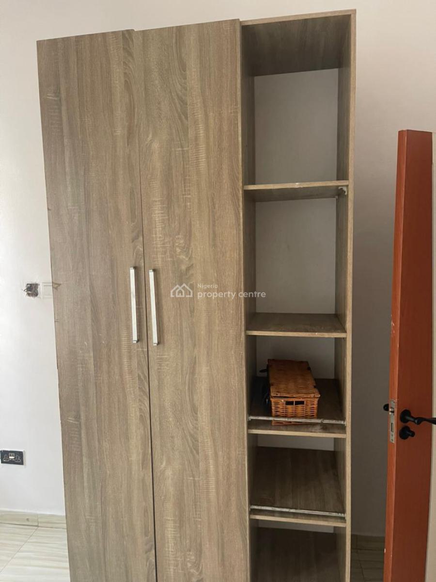 Well Renovated 4 Bedroom Terrace Duplex, Chevron, Lekki Phase 2, Lekki, Lagos, Terraced Duplex for Rent