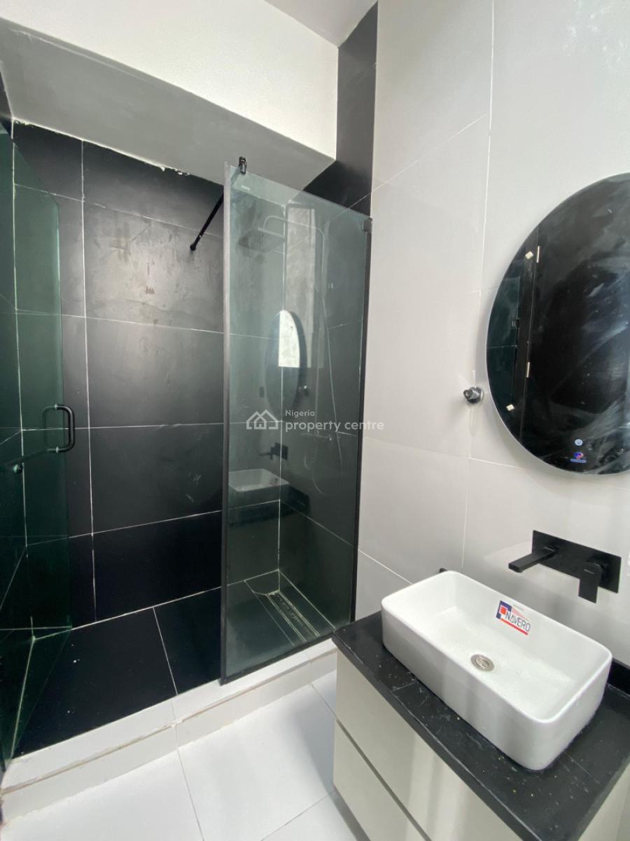 5 Bedroom Fully Detached Duplex with Pool, Kitchenette Bar & Penthouse, Hampton Lake, Lekki, Lagos, Detached Duplex for Sale