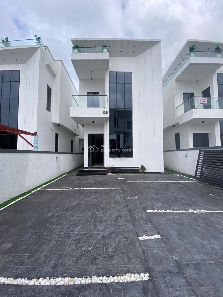 5 Bedroom Fully Detached Duplex with Bq, Study & Pool, Hampton Lake, Lekki, Lagos, Detached Duplex for Sale
