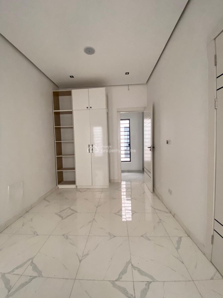 5 Bedroom Fully Detached Duplex with Bq, Study & Pool, Hampton Lake, Lekki, Lagos, Detached Duplex for Sale