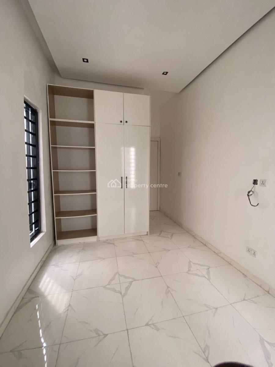 5 Bedroom Fully Detached Duplex with Bq, Study & Pool, Hampton Lake, Lekki, Lagos, Detached Duplex for Sale